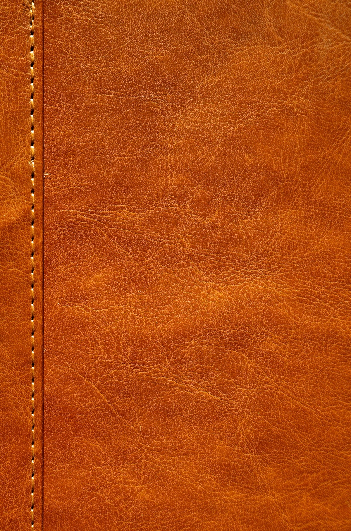 Pull-Up Cowhide Leather - Dark Brown genuine leather texture